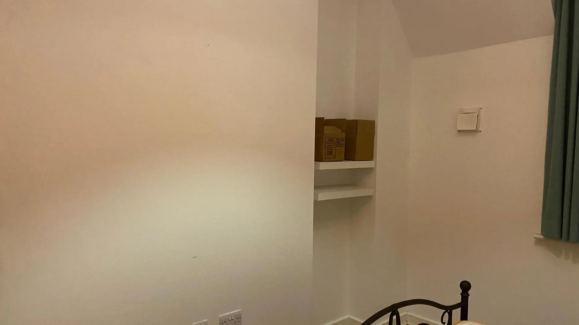 Character Property With A View London Homestay