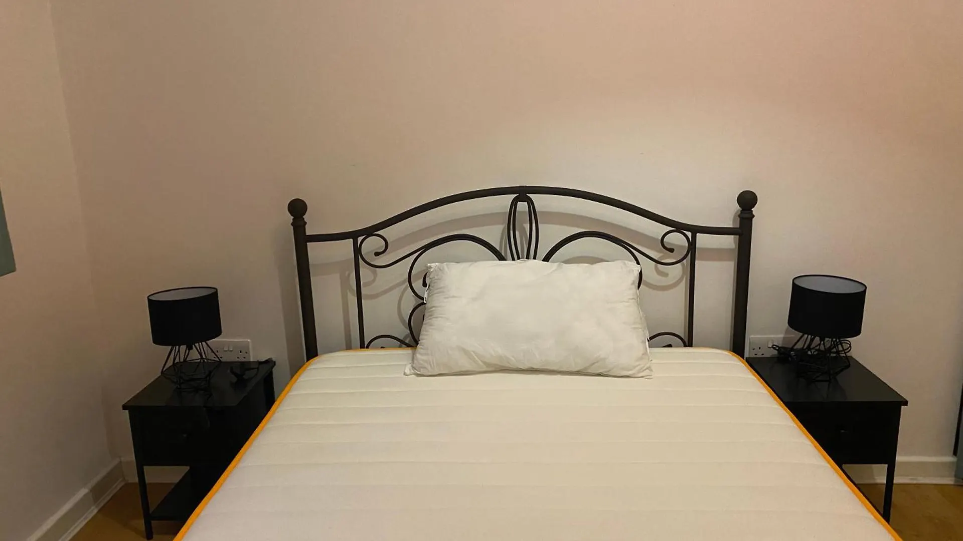 Homestay Character Property With A View London United Kingdom