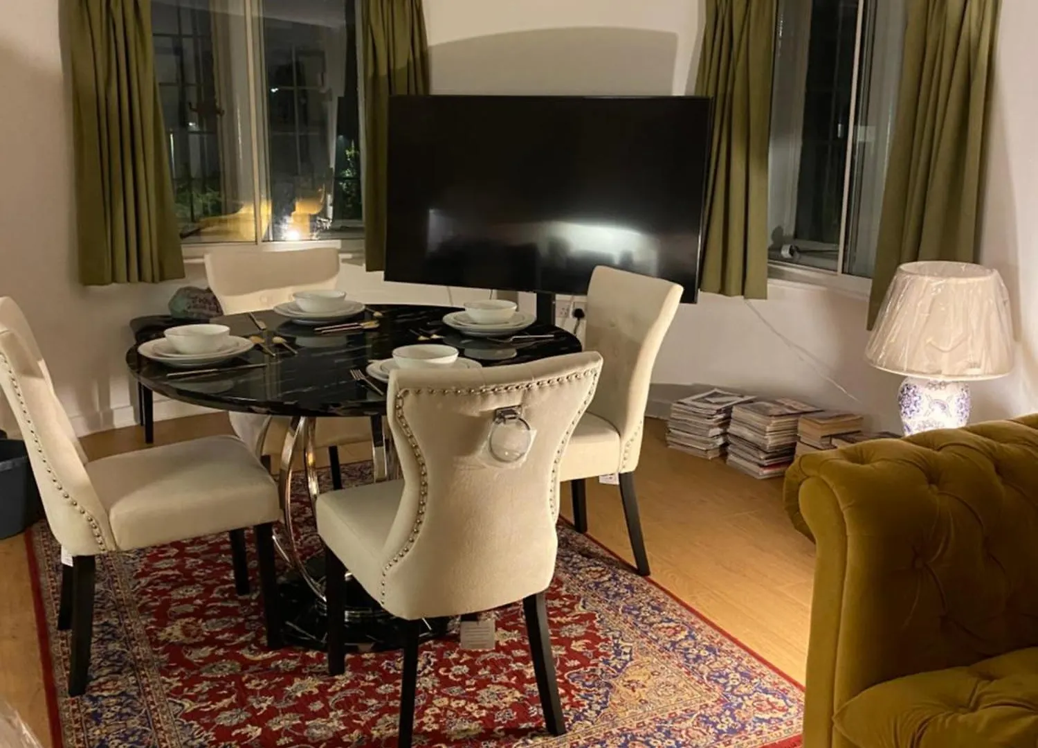 Character Property With A View London Homestay